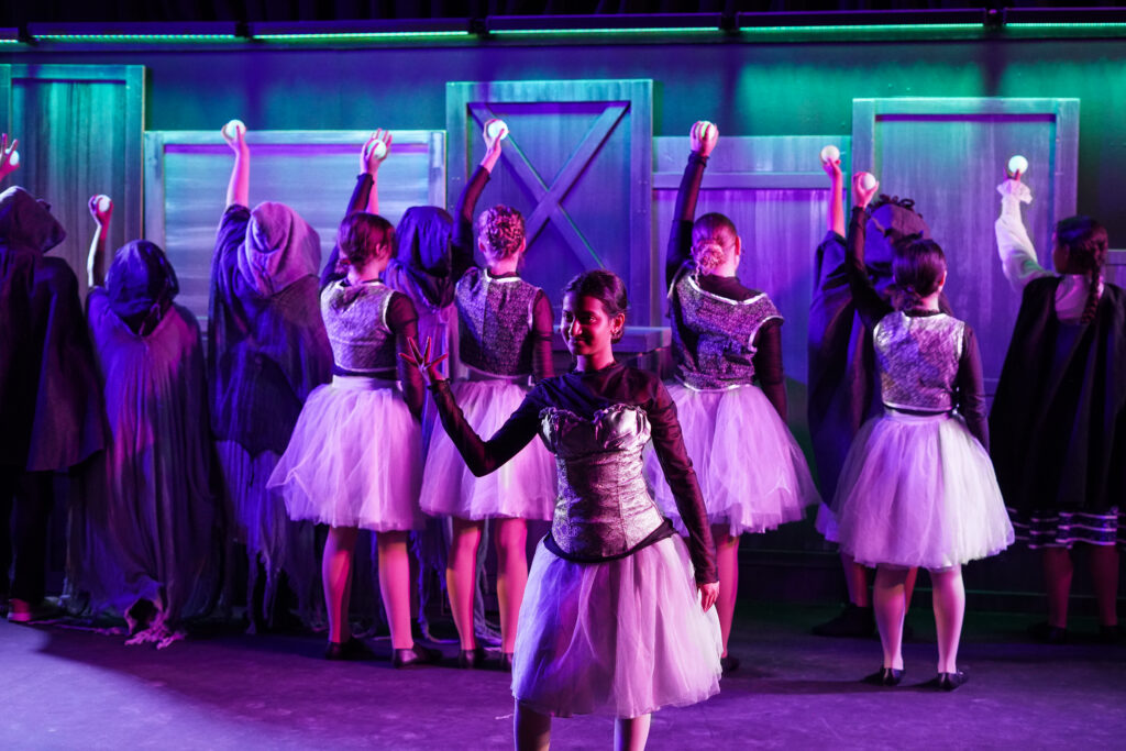 Big Fish Production Photo